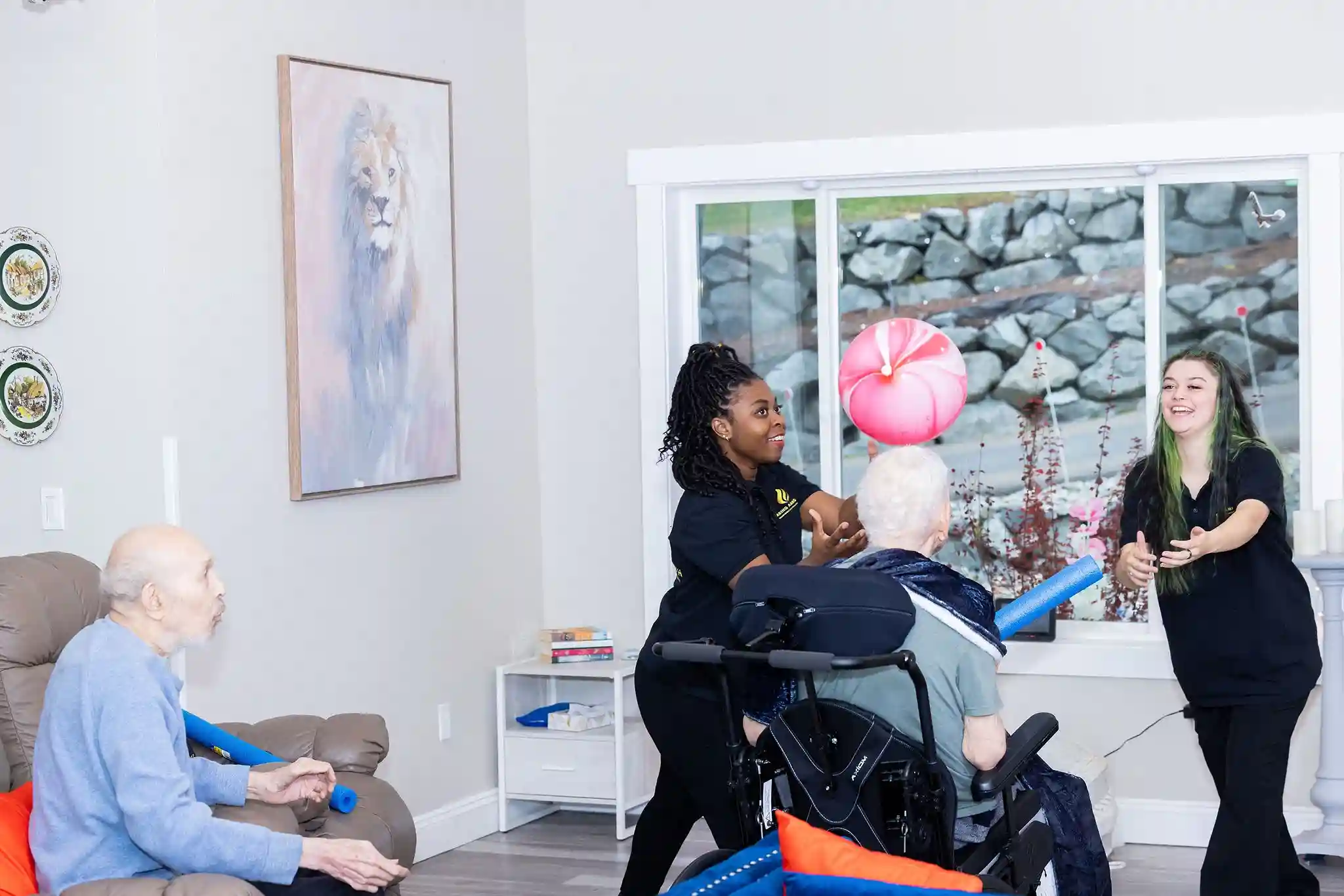 Social and recreational activities for residents at Des Moines assisted living community