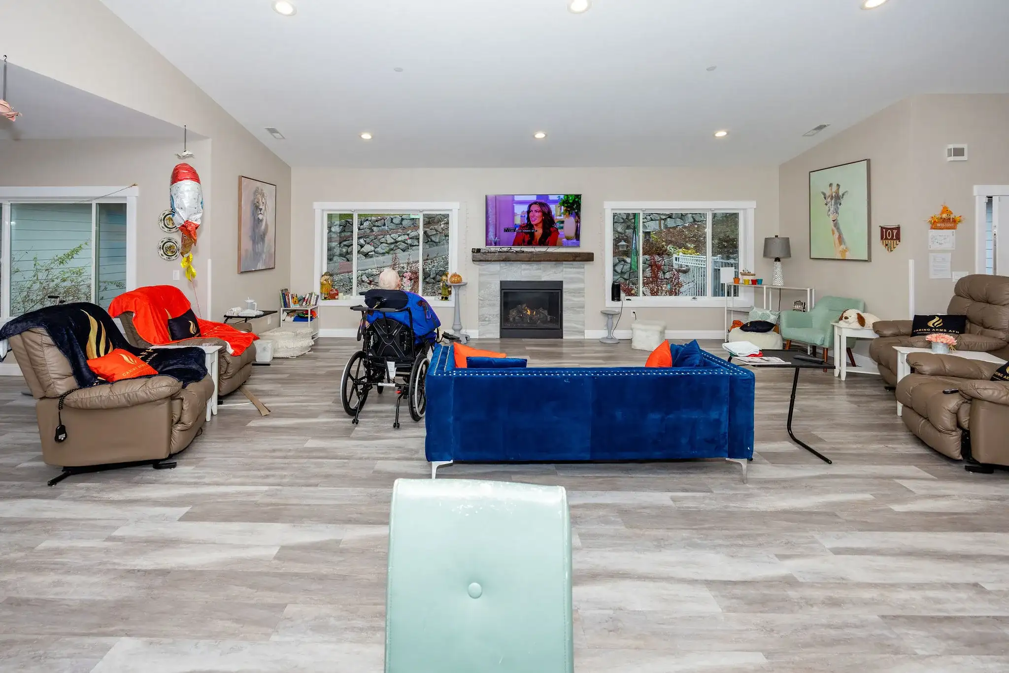 common sitting area and recreational area for residents at Bonney Lake's residence