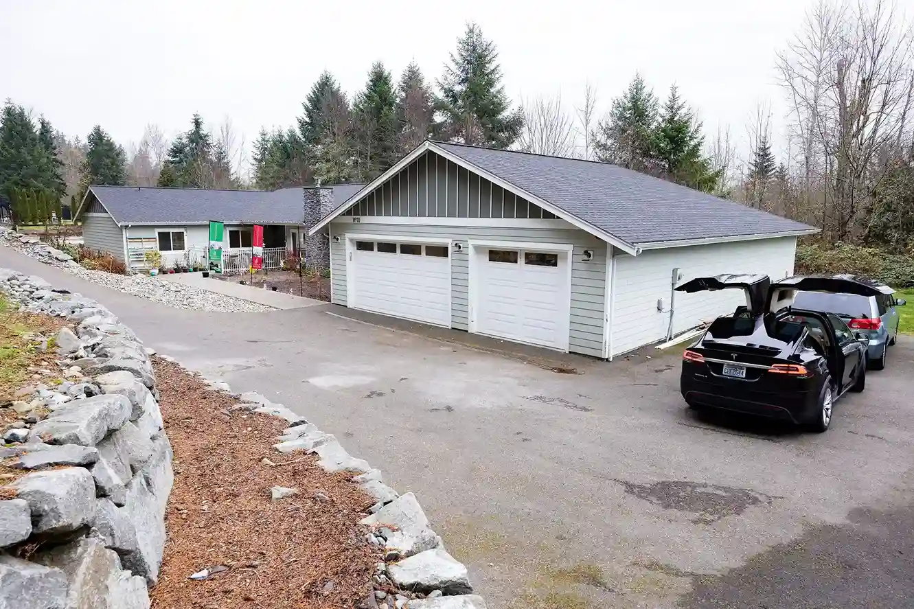 privavte parking area for residents and their family at caring arms adult family homes in bonney lake