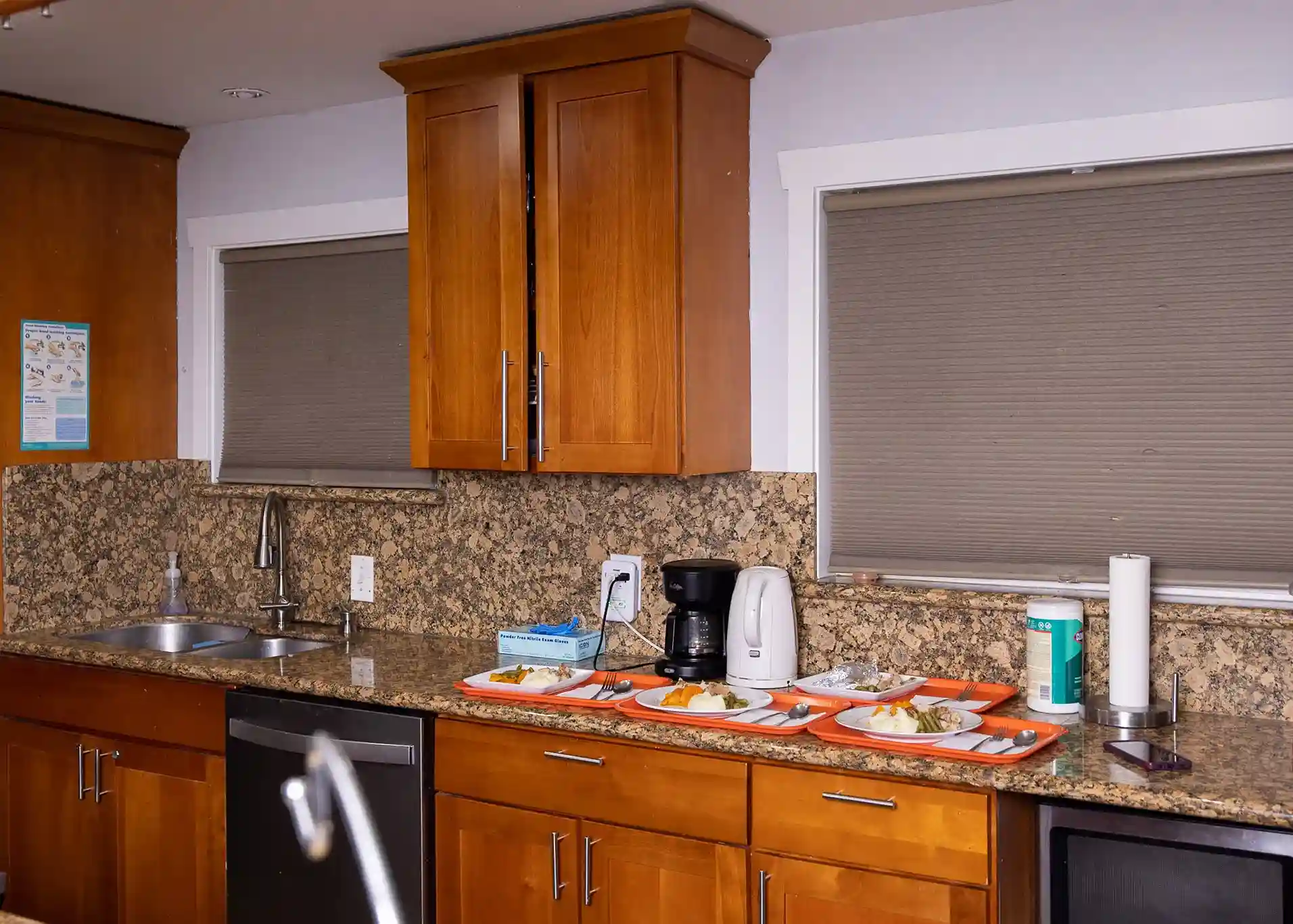 nutritious meals for adults and seniors for assisted living and memory care residents