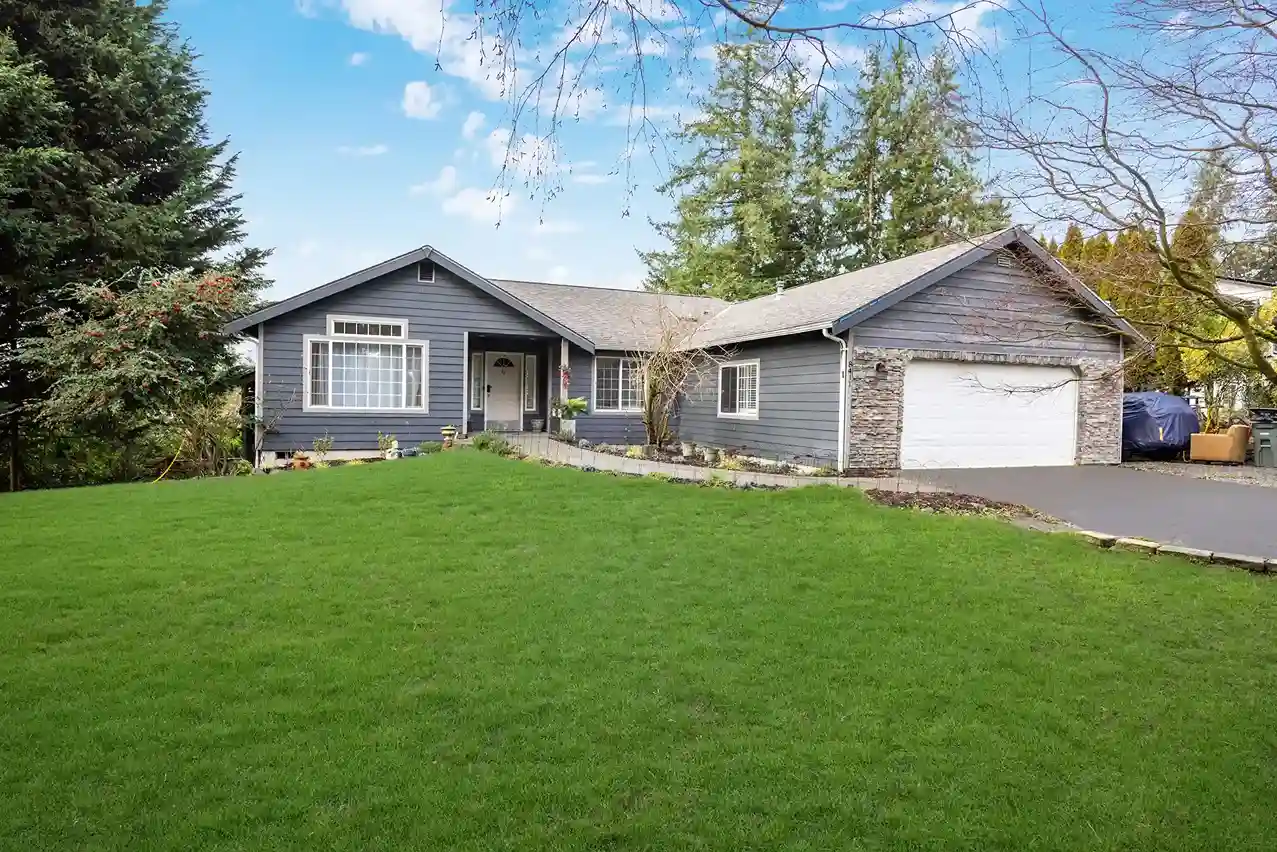 Bonney lake's Caring Arms Adult Family Home-a new senior living facility for trusted care